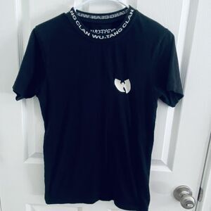 Wu-Tang Clan Shirt Mens Size Small Logo Embroidered Spellout Collar Cotton